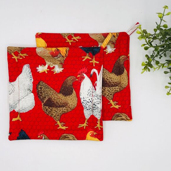 Set of 2 Square Potholders 7x7 Inches, Farmhouse Chickens, Baking Set of 2 - Picture 1 of 3